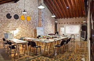 Reforma de nave para escuela Coco School en Alicante